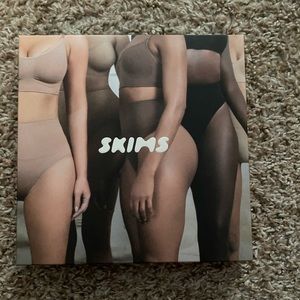 Brand new skins core control thong sienna